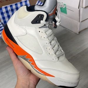 JORDAN 5 RETRO